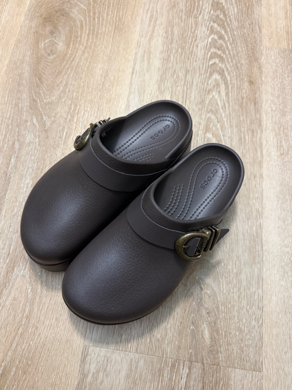 NWOT Crocs Dylan Platform Boho Buckle Clog Women's 9 - Picture 3 of 6